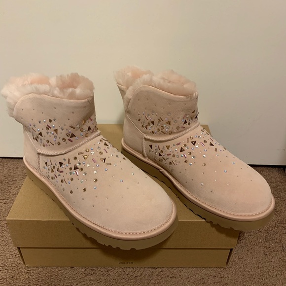 NIB UGG Classic Galaxy Bling Mini Boots - Picture 5 of 5